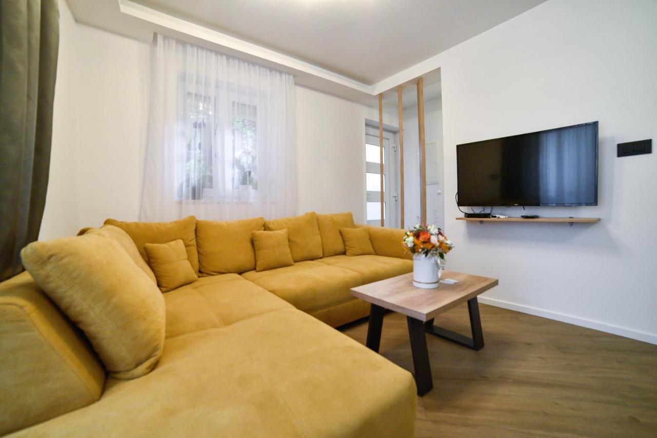 Luxury Apartment Knezovic Sinj Εξωτερικό φωτογραφία