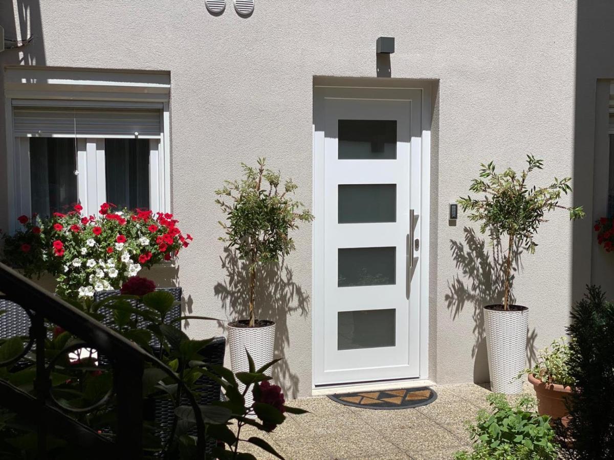 Luxury Apartment Knezovic Sinj Εξωτερικό φωτογραφία